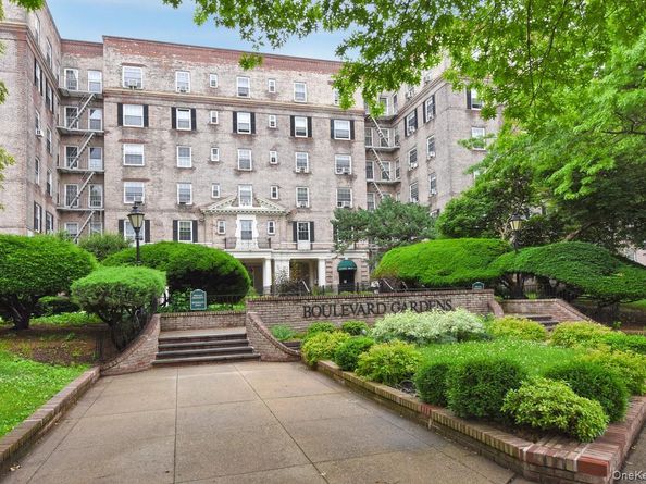 30-15 Hobart Street 4D, Woodside NY 11377