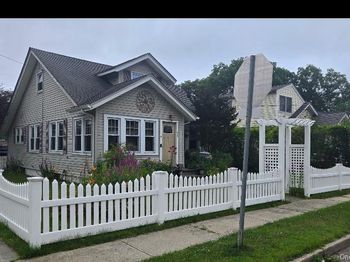 61 Highland Avenue