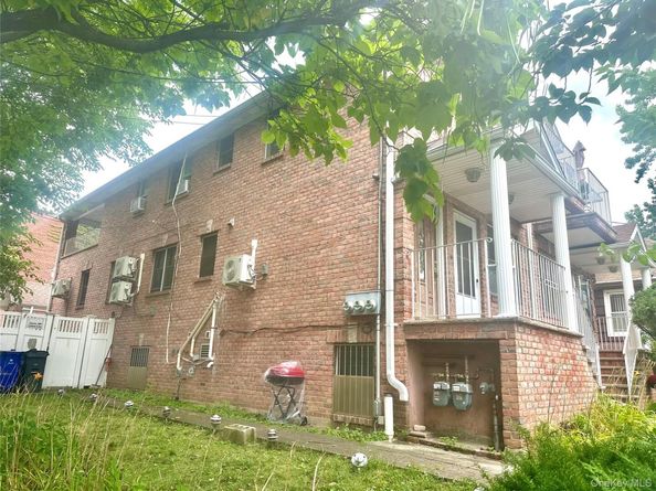 12401 7th AVE Avenue, College Point NY 11356