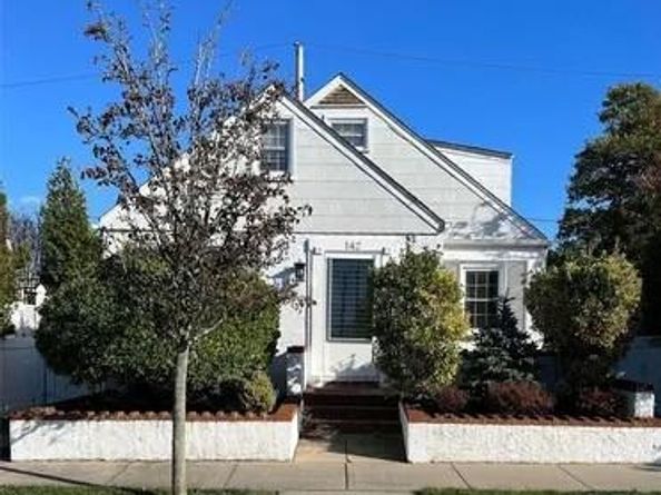 142 Cleveland Avenue, Long Beach NY 11561