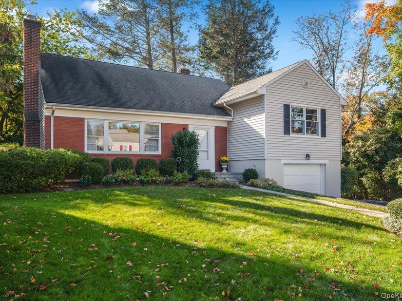 29 Beechwood Road, Hartsdale NY 10530