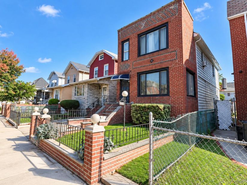 847 E 48th Street, Brooklyn NY 11203