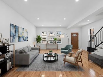 33 Cox Place