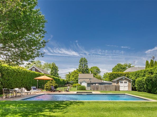 98 Powell Avenue, Southampton NY 11968