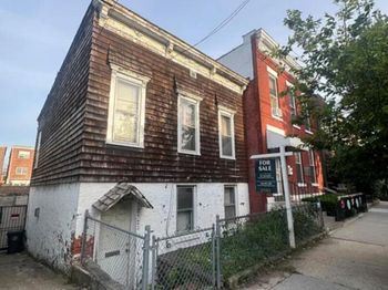 2521 46th Street