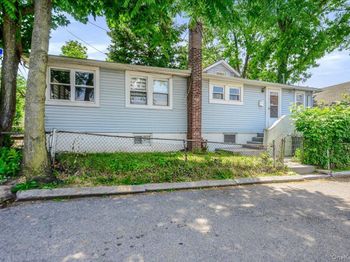 47D Edgewater Park