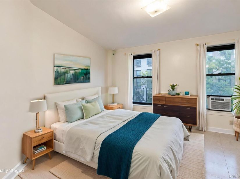 153 West 106th Street 3B, New York (Manhattan) NY 10025