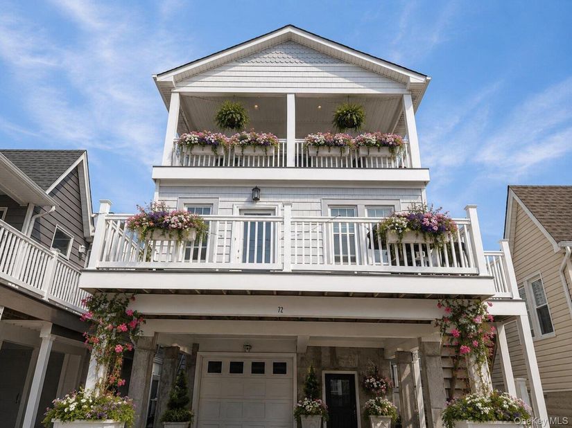 72 Florida Street, Long Beach NY 11561