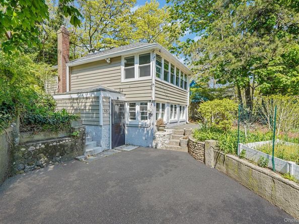 65 Woodlawn Road, Rocky Point NY 11778