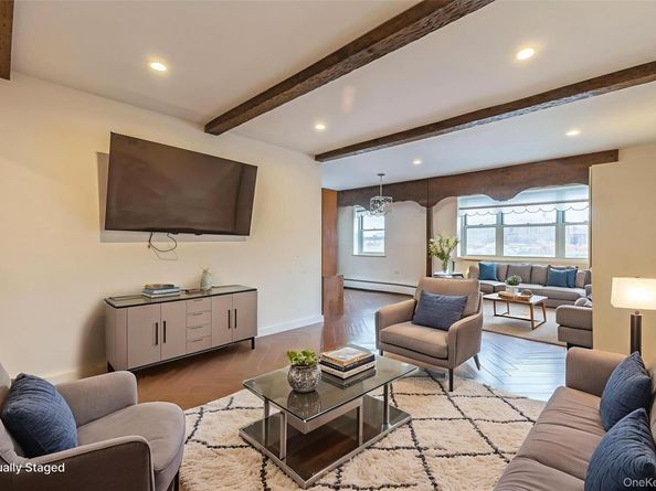 99-10 60th Avenue 6E, Corona NY 11368