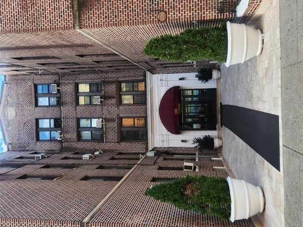 590 Parkside Avenue 1BW, Brooklyn NY 11226