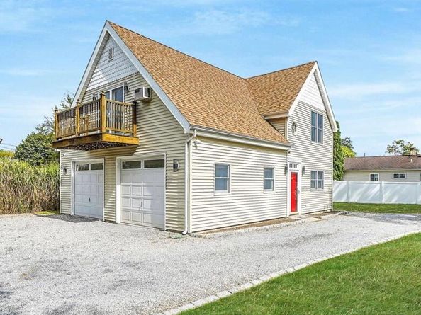 26 Bokel Road, Ronkonkoma NY 11779