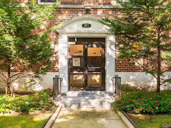 821 Bronx River Road 5J, Bronxville NY 10708