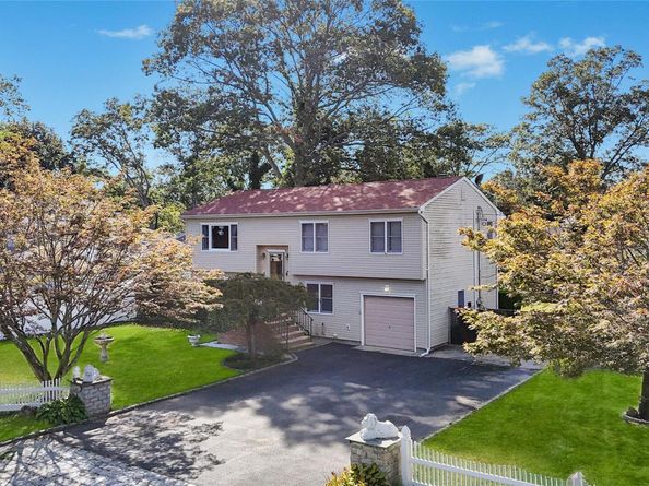 194 Cranford Boulevard, Mastic NY 11950