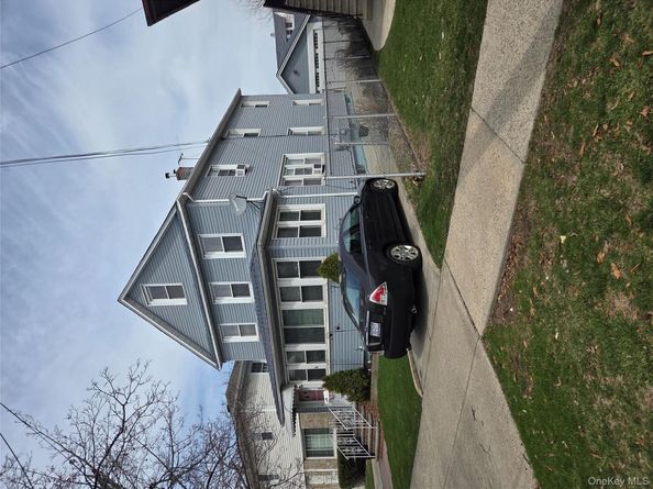 4829 Oceania Street, Oakland Gardens NY 11364