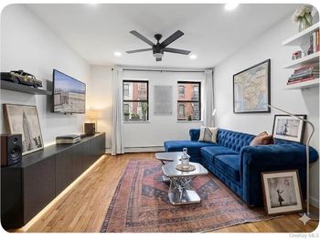 319 E 105th Street