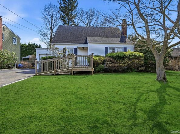 107 Fillmore Street, Centerport NY 11721