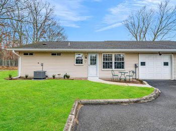 380 Woodbridge Drive