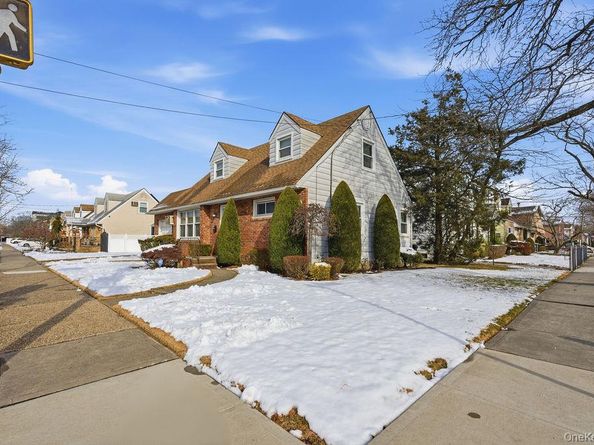 157-49 84th Street, Howard Beach NY 11414