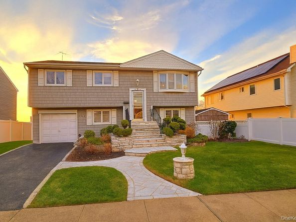 3340 Yost Boulevard, Oceanside NY 11572