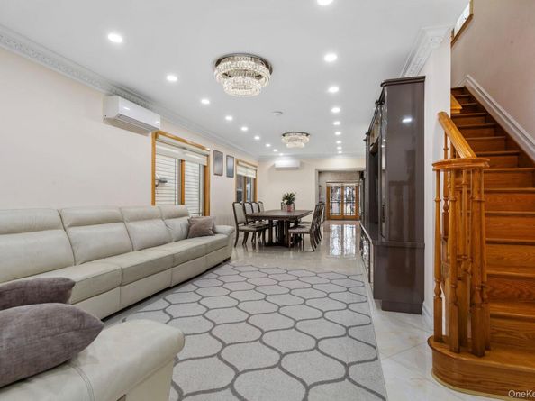 158-18 77th Avenue, Flushing NY 11366