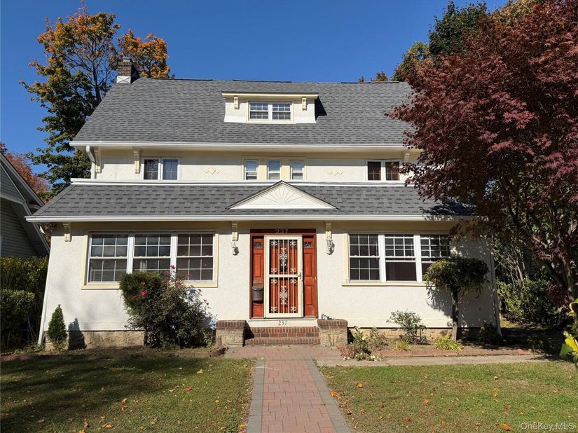 237 Coligni Avenue, New Rochelle NY 10801