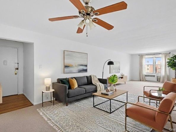 6601 burns street burns 3V, Rego Park NY 11374