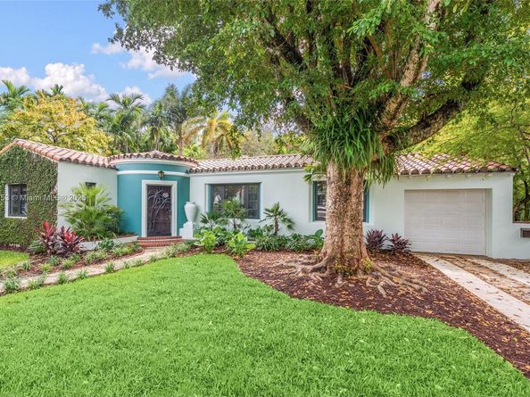 658 NE 73rd St, Miami FL 33138