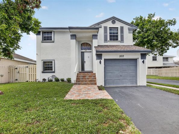 3717 NW 107th Way, Sunrise FL 33351