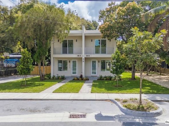98 NE 70th St, Miami FL 33138