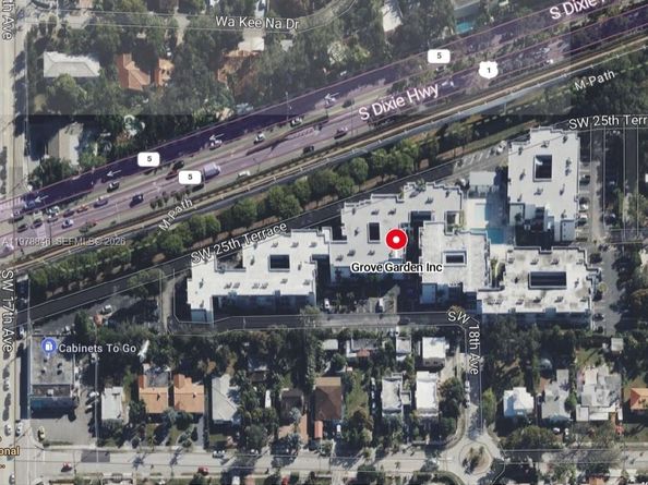 1800 SW 25th St 2109, Miami FL 33133
