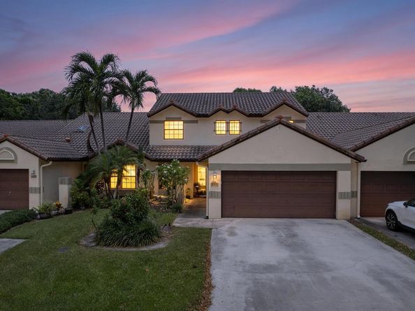 471 Ashwood Place, Boca Raton FL 33431