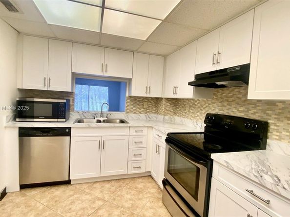 1200 NW 87th Ave 410, Coral Springs FL 33071