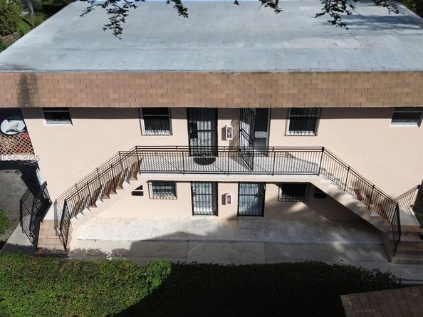 3314 NW 8th Ave, Miami FL 33127