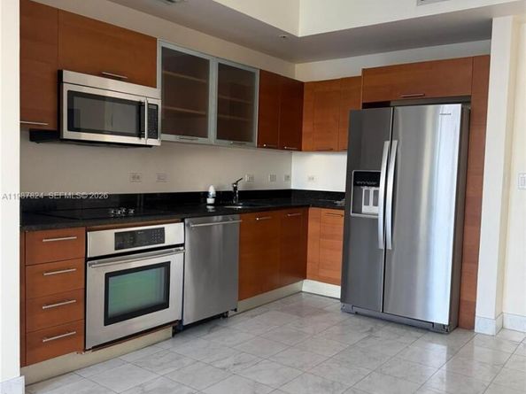 3470 E Coast Ave H0603, Miami FL 33137