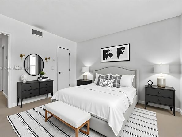 5840 NE 22nd Way 725, Fort Lauderdale FL 33308