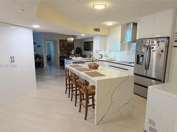 9539 Weldon Cir F207, Tamarac FL 33321