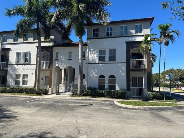 4331 SW 160th Ave 218, Miramar FL 33027