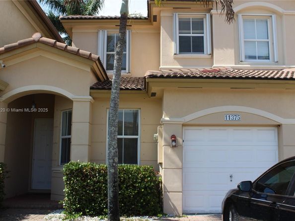 11375 NW 77th Ln, Doral FL 33178