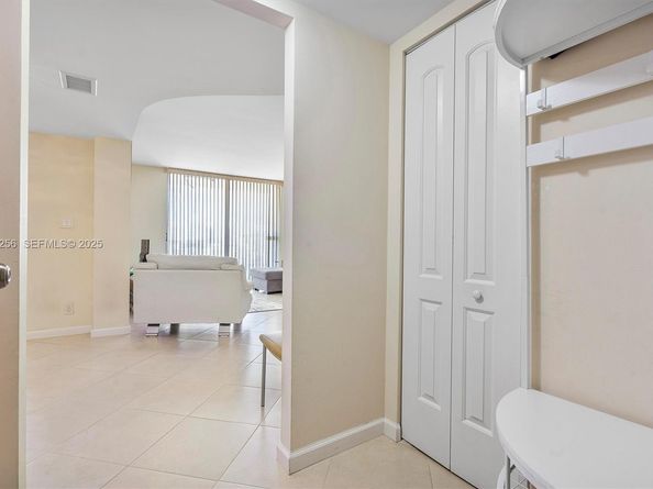 100 Golden Isles Dr 1201, Hallandale Beach FL 33009