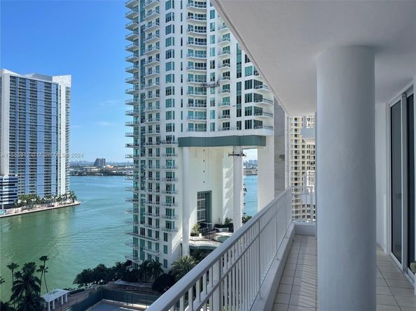801 Brickell Key Blvd 1610, Miami FL 33131