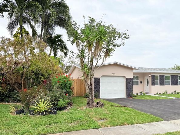 4241 Thomas St, Hollywood FL 33021