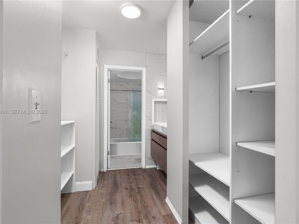 3730 Inverrary Dr 2H, Lauderhill FL 33319