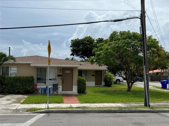 1200 SW 31st Ave, Miami FL 33135