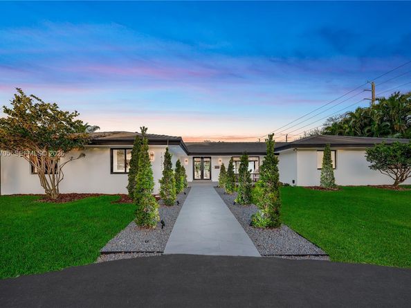 14323 SW 80th Ave, Palmetto Bay FL 33158