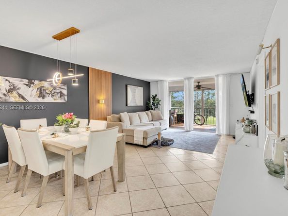 4550 NW 18th Ave 206, Deerfield Beach FL 33064