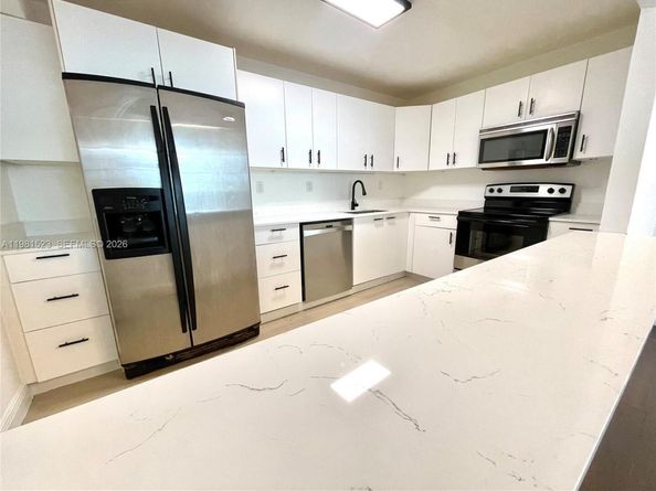 19390 Collins Ave 316, Sunny Isles Beach FL 33160