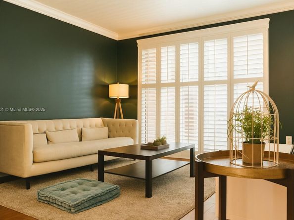 7355 SW 89th St 501N, Miami FL 33156