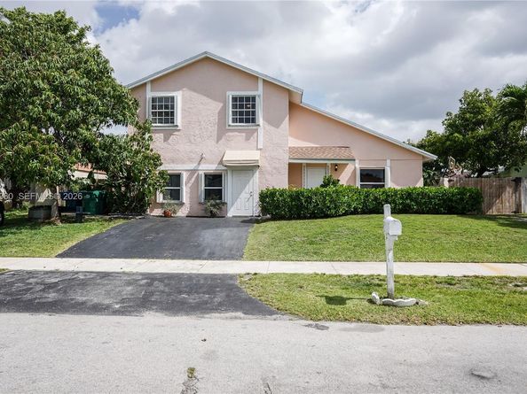 11311 SW 164th Ter, Miami FL 33157