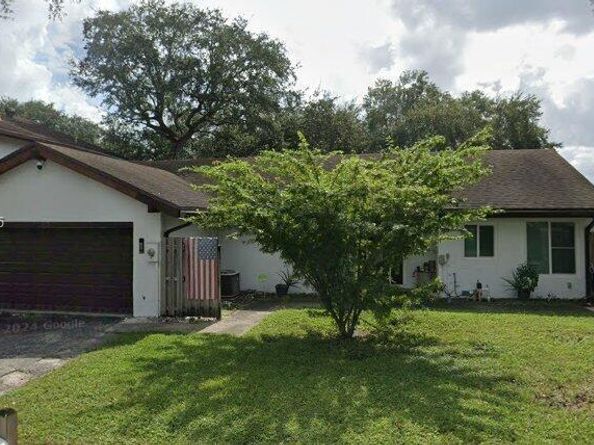 50 Forest Cir, Cooper City FL 33026